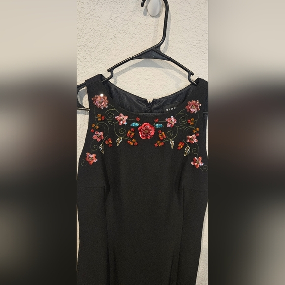 Black Maxi Semi-Formal Dress with Floral Beading Virgo Size 10 Women's - Picture 2 of 9